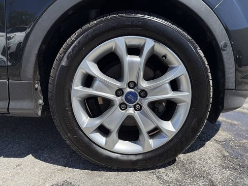 Used 2014 Ford Escape Titanium w/ Equipment Group 401A FWD image 28