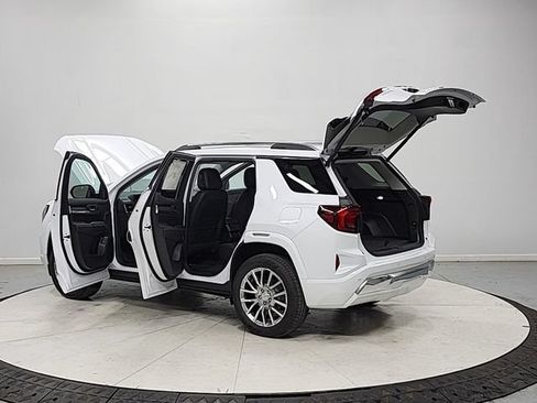 New 2026 GMC Terrain Denali AWD/4WD image 13