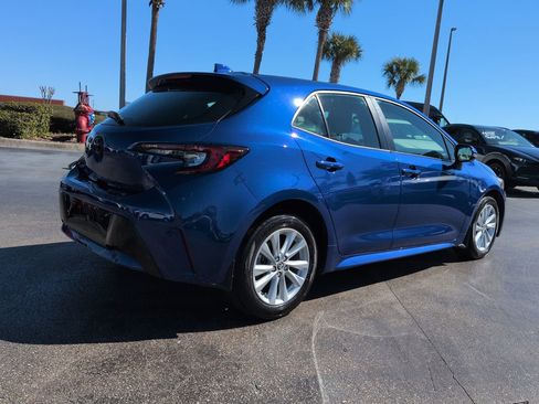 Used 2023 Toyota Corolla SE image 4