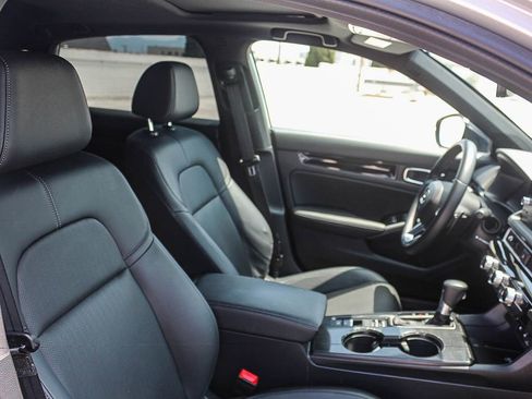 Certified 2025 Honda Civic Sport image 17