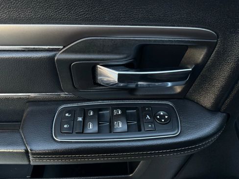 Used 2016 RAM 1500 Sport RWD image 14