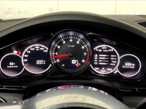 Used 2022 Porsche Cayenne image 49