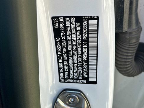 Used 2024 Porsche Taycan 4S image 29