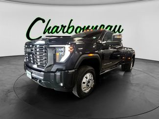 Used 2024 GMC Sierra 3500 Denali Ultimate AWD/4WD video 1