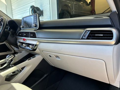 Used 2021 Kia Telluride S image 15