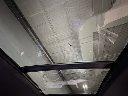 New 2026 Volkswagen Tiguan SE R-Line image 15