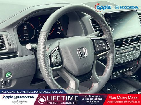 Used 2026 Honda Ridgeline Black Edition image 10