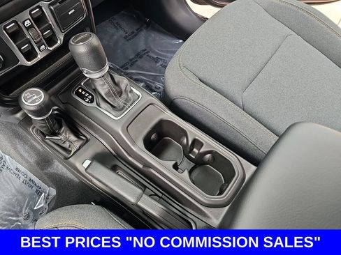 New 2026 Jeep Gladiator Sport AWD/4WD image 23