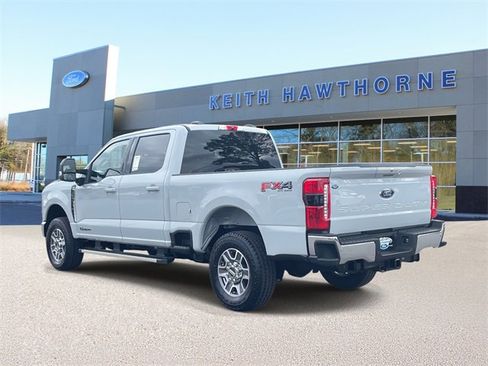 New 2026 Ford F250 Lariat w/ FX4 Off-Road Package image 4