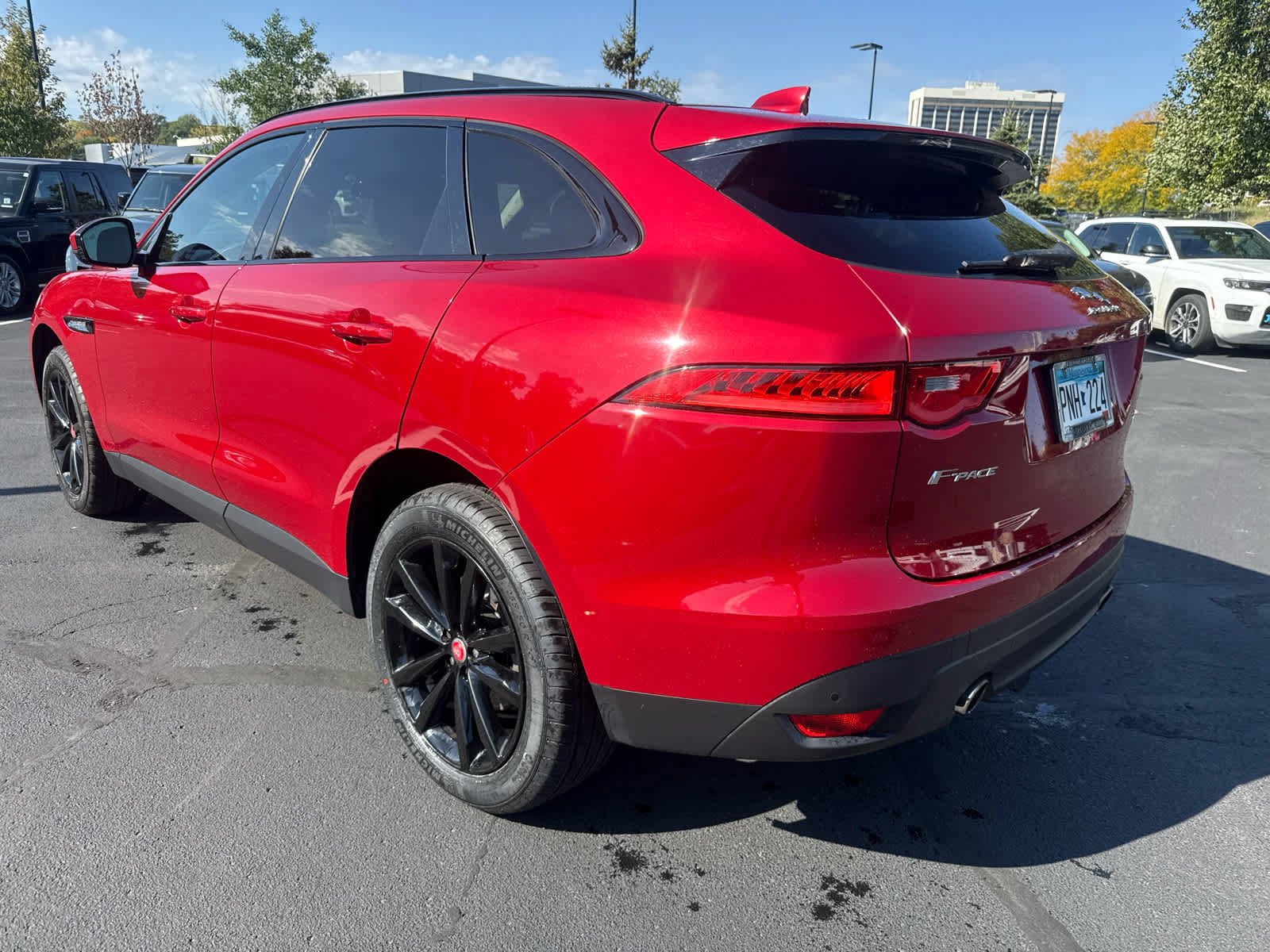 Used 2018 Jaguar F-PACE Prestige AWD/4WD image 3