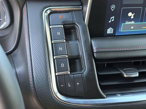 Used 2023 Chevrolet Tahoe RST image 15