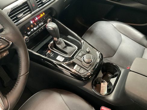 Used 2023 MAZDA CX-9 Touring image 17