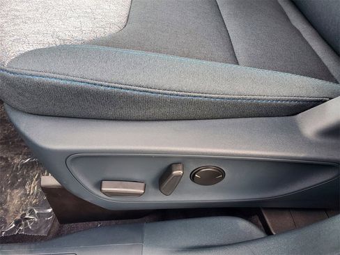 New 2025 Ford Maverick XLT w/ XLT Luxury Package image 7