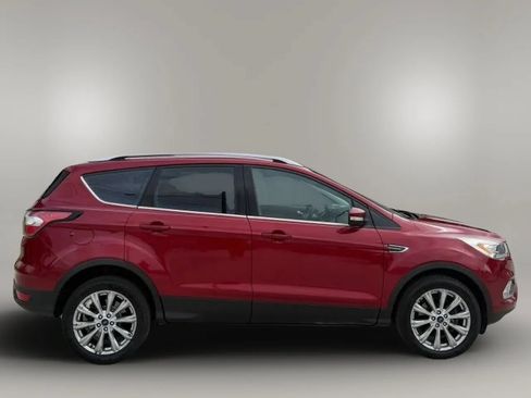 Used 2018 Ford Escape Titanium AWD/4WD image 8