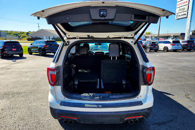 Used 2019 Ford Explorer Sport AWD/4WD image 31