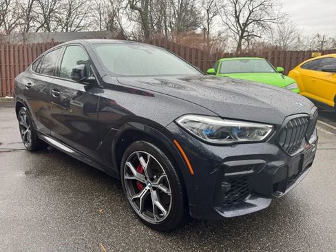 Used 2022 BMW X6 M50i w/ Executive Package image 3