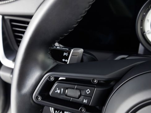 Used 2022 Porsche 911 Targa 4S image 22