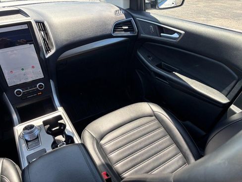 Used 2024 Ford Edge SEL w/ Convenience Package image 15