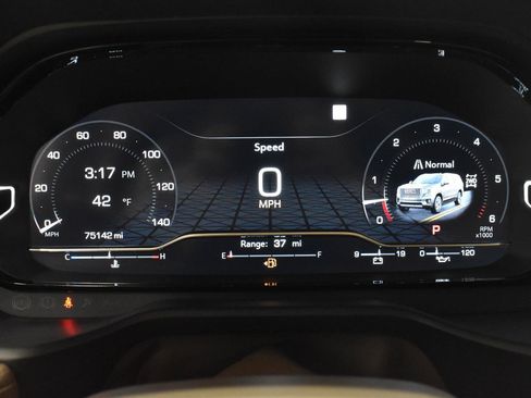 Used 2023 GMC Yukon XL Denali w/ Max Trailering Package image 26