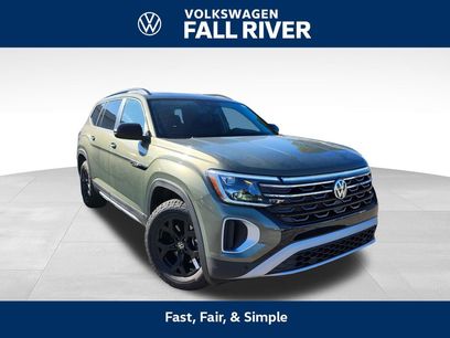 New 2026 Volkswagen Atlas Peak Edition