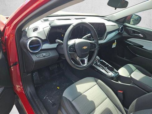 New 2026 Chevrolet Trax LT w/ Driver Confidence Package image 3