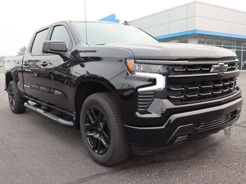 New 2026 Chevrolet Silverado 1500 RST w/ Dark Appearance Package AWD/4WD image 2
