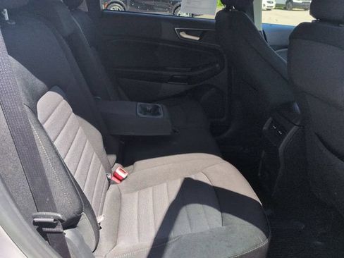 Used 2020 Ford Edge SE FWD image 27