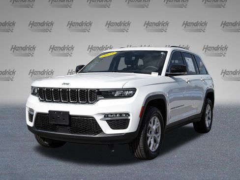 Used 2023 Jeep Grand Cherokee Limited image 4