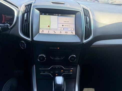 Used 2017 Ford Edge SEL w/ Equipment Group 201A FWD image 15