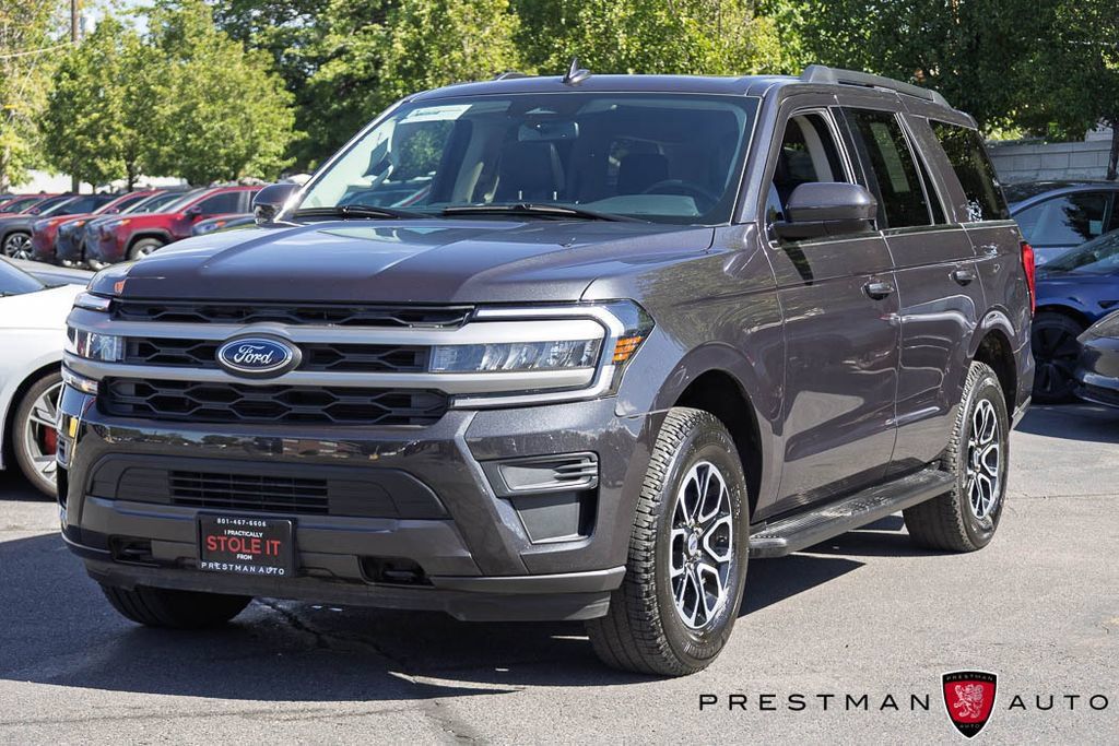 Used 2024 Ford Expedition XLT AWD/4WD image 15