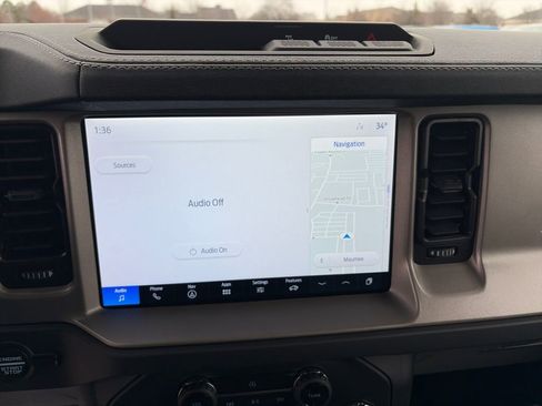 Used 2025 Ford Bronco Outer Banks image 24