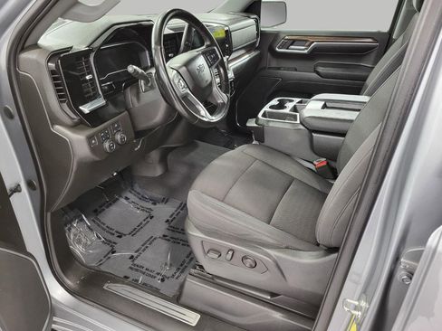 Used 2023 Chevrolet Silverado 1500 RST AWD/4WD image 9