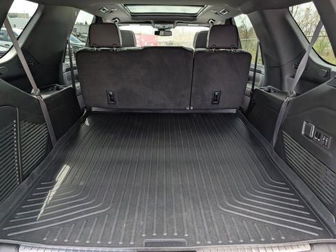Used 2023 Chevrolet Tahoe RST w/ Luxury Package AWD/4WD image 25