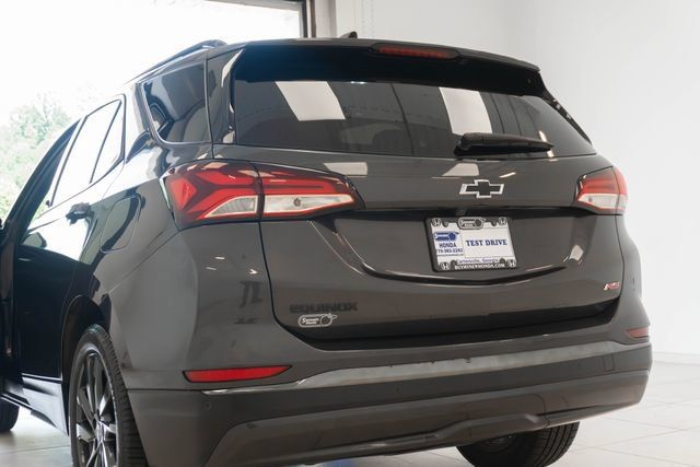 Used 2023 Chevrolet Equinox RS FWD image 9