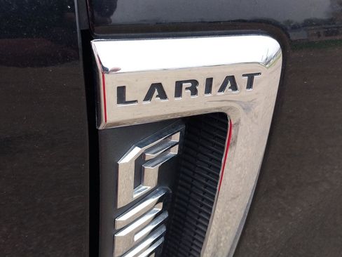 Used 2022 Ford F250 Lariat w/ Tremor Off-Road Package image 16