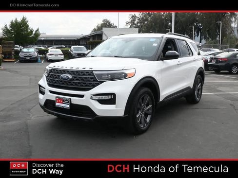 Used 2022 Ford Explorer XLT w/ Equipment Group 202A image 1