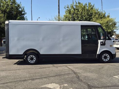 Used 2023 Chevrolet Brightdrop 600 w/ Active Safety Package 2 AWD/4WD image 5