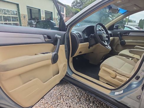 Used 2011 Honda CR-V LX image 13