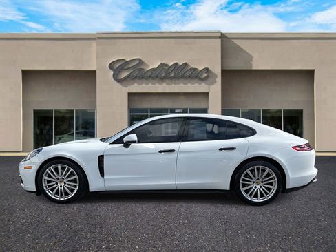 Used 2018 Porsche Panamera 4 image 6