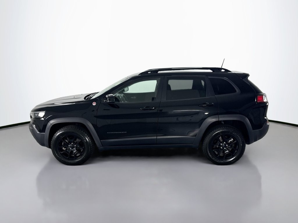 Used 2022 Jeep Cherokee Trailhawk w/ Comfort/Convenience Group AWD/4WD image 8
