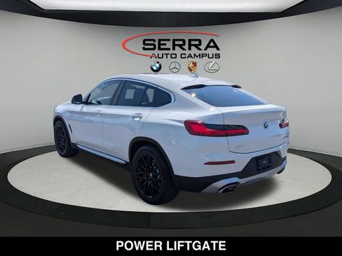Used 2022 BMW X4 xDrive30i AWD/4WD image 11
