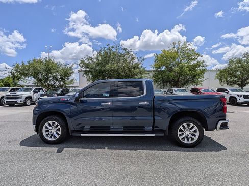 Certified 2019 Chevrolet Silverado 1500 LTZ w/ LTZ Premium Package AWD/4WD image 35