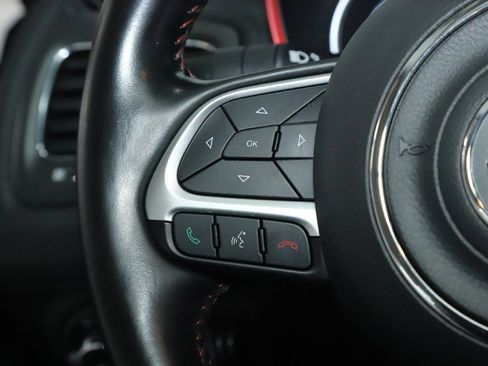 Used 2020 Jeep Compass Trailhawk image 22