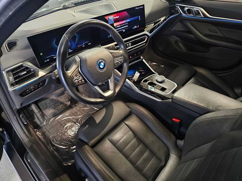 Certified 2023 BMW i4 eDrive35 RWD image 2