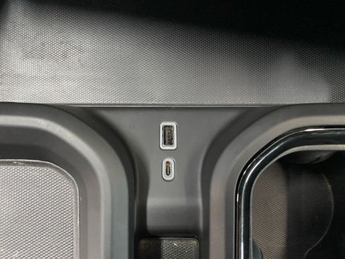 Used 2024 GMC Sierra 2500 AT4 w/ AT4 Premium Plus Package image 21