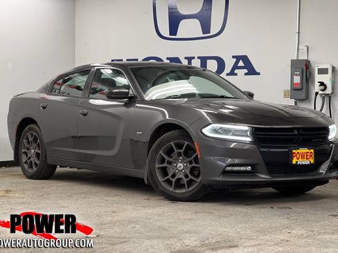 Used 2018 Dodge Charger GT image 1