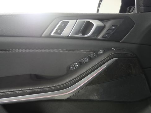 Certified 2023 BMW X5 xDrive40i AWD/4WD image 9