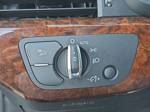 Used 2018 Audi A5 2.0T Premium Plus w/ Premium Plus image 24