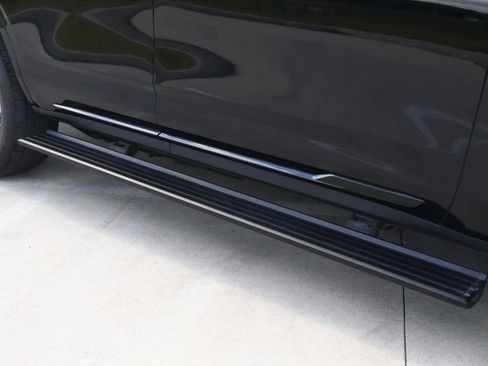 Used 2023 Cadillac Escalade Sport Platinum AWD/4WD image 8