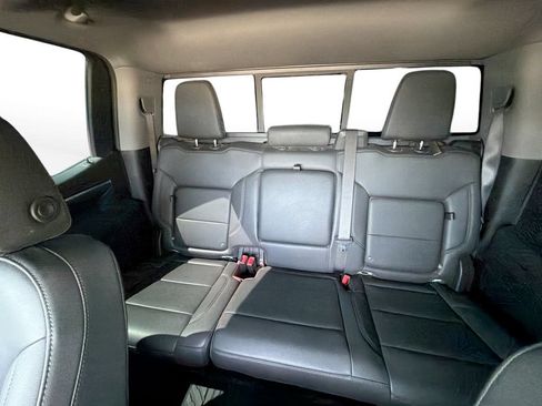 Used 2024 Chevrolet Silverado 1500 LT Trail Boss w/ LT Trail Boss Premium Package AWD/4WD image 26